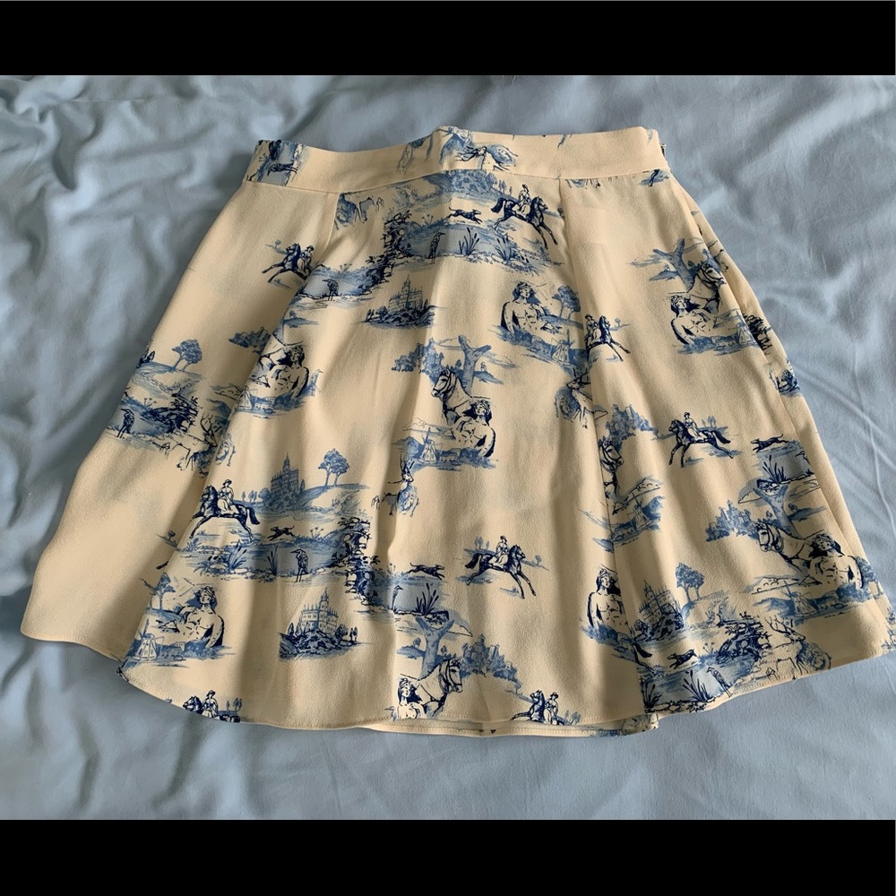 Aritzia Sunday Best Xenia Size 8 Printed Miniskirt